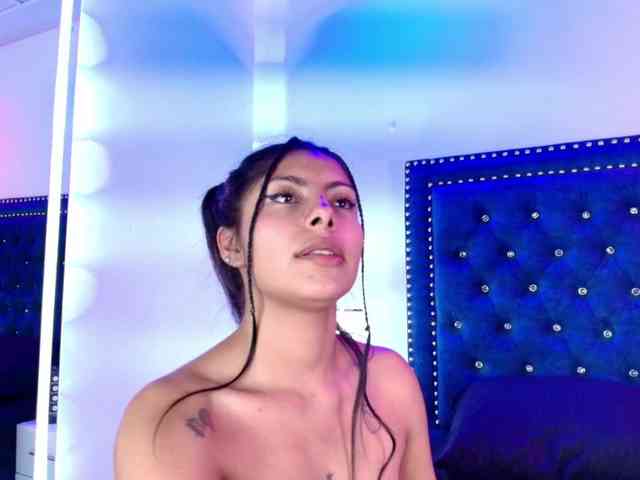 Leia-laurent webcam
