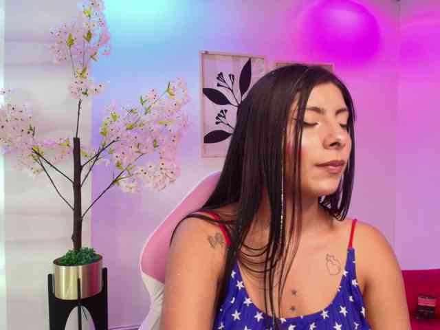 Leia-laurent webcam