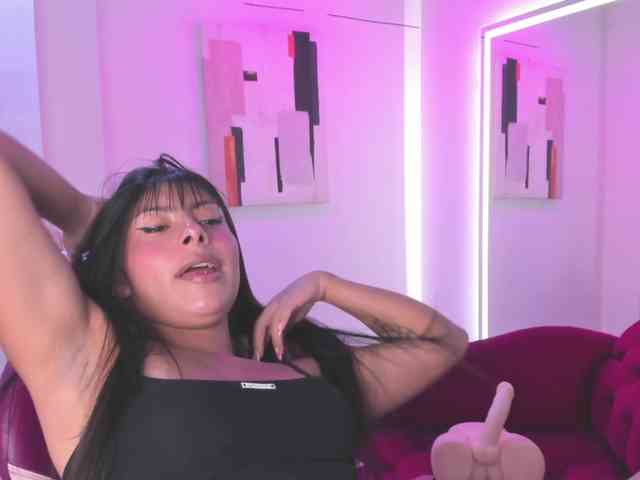 Leia-laurent Live Webcam on BongaCams
