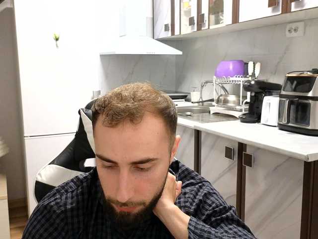 RyanStorm live cam preview