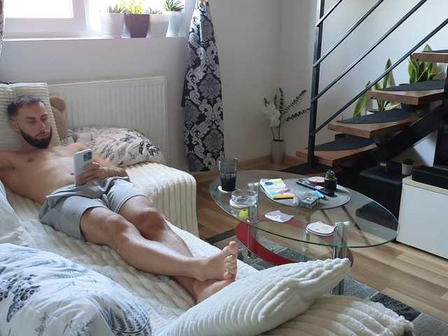 RyanStorm live webcam show