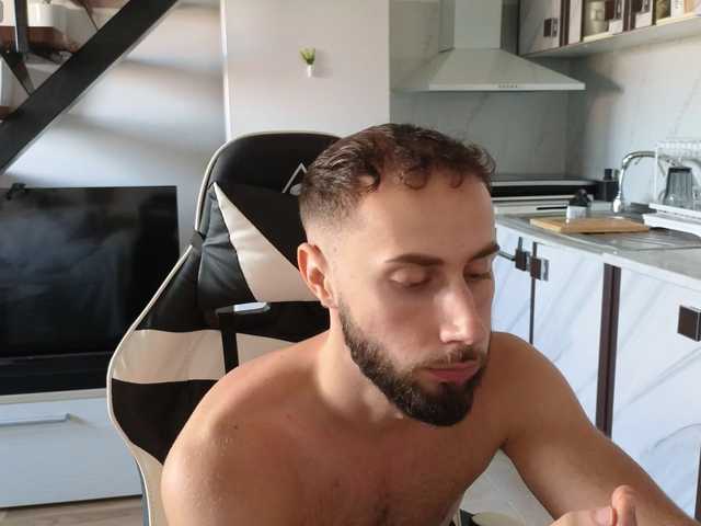 RyanStorm live webcam show