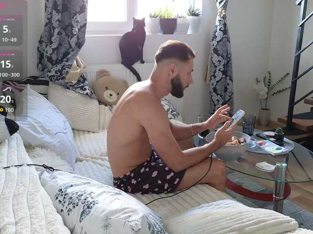 RyanStorm live webcam show