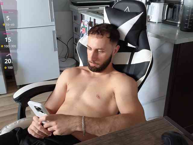 RyanStorm Sex Cam Show