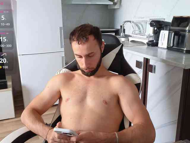 RyanStorm Sex Cam Show