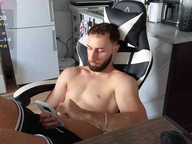 RyanStorm Sex Cam Show