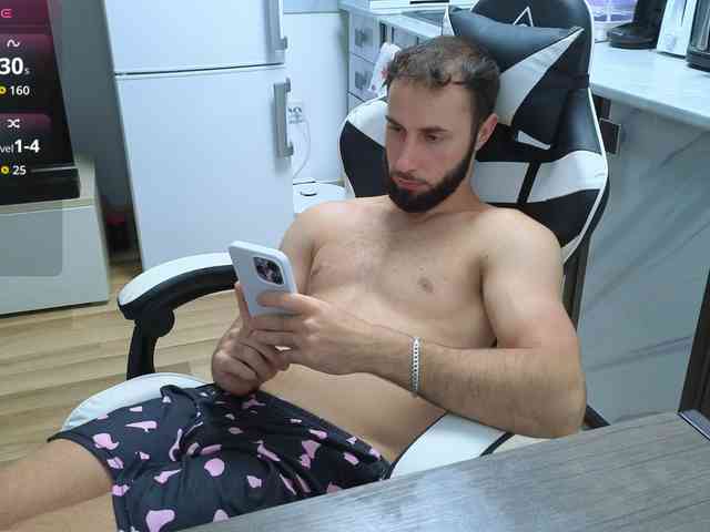 RyanStorm Sex Cam Show
