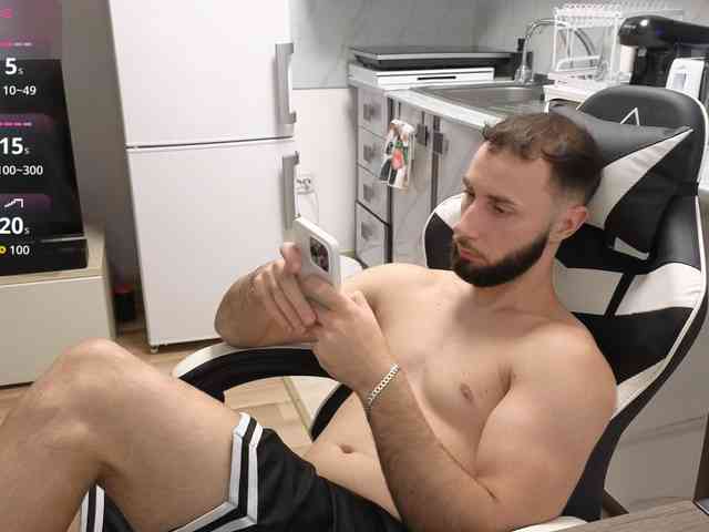 RyanStorm Sex Cam Show