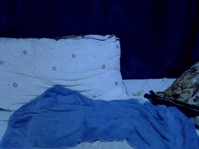 Sexymummy1 live cam on BongaCams