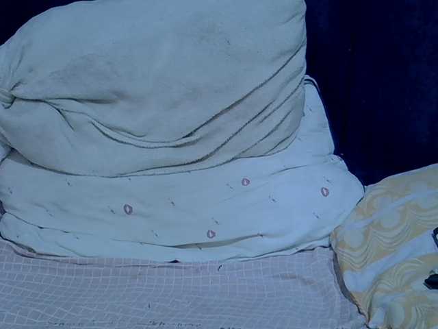 Sexymummy1 live cam on BongaCams