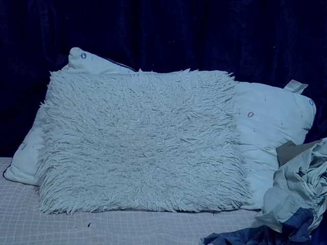 Sexymummy1 live cam on BongaCams