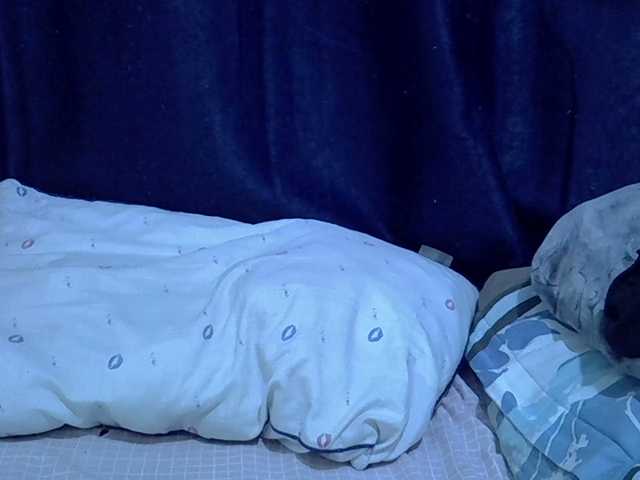 Sexymummy1 live webcam show