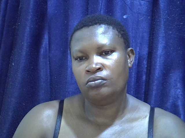 Sexymummy1 live cam preview