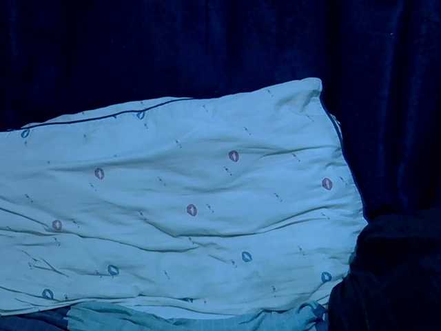 Sexymummy1 live cam on BongaCams