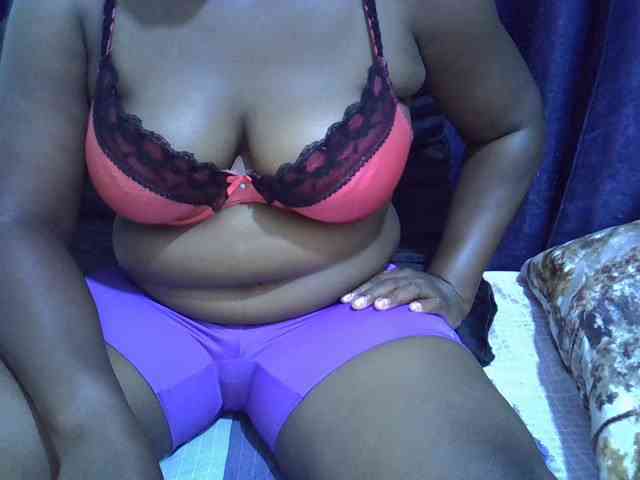 Sexymummy1 webcam