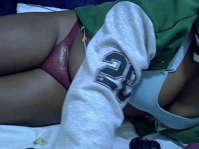 Sexymummy1 webcam