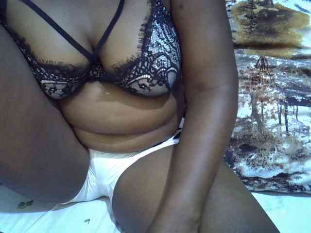 Sexymummy1 webcam