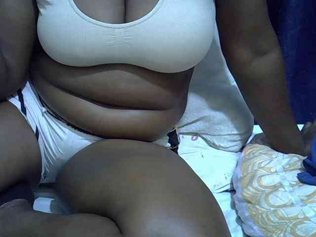 Sexymummy1 webcam