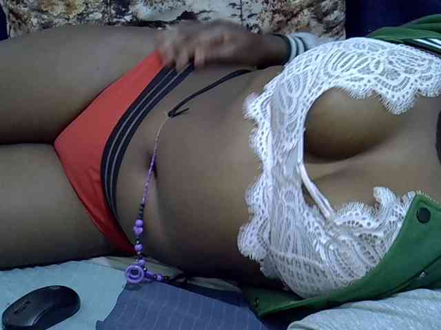 Sexymummy1 webcam
