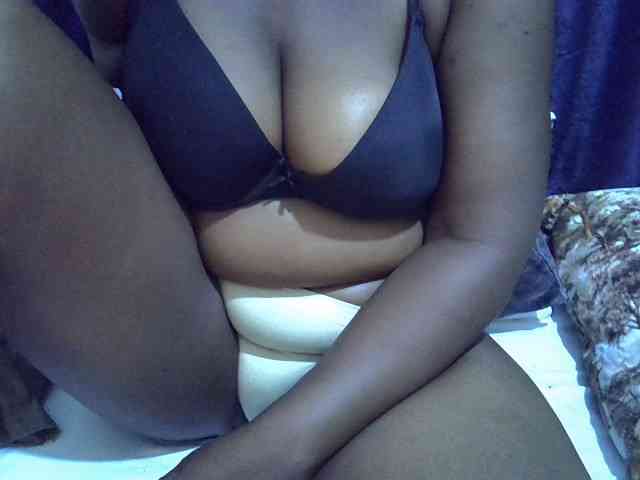 Sexymummy1 webcam
