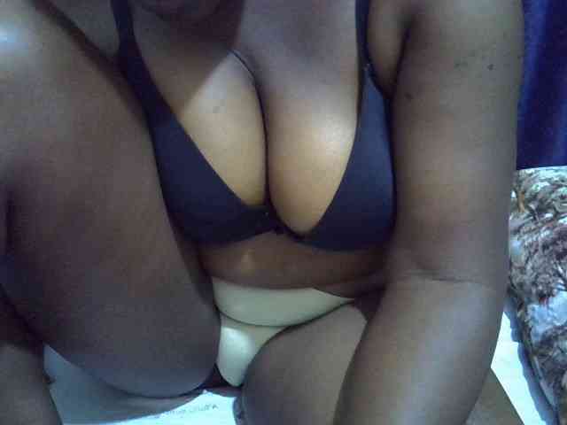 Sexymummy1 webcam