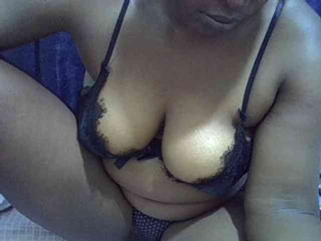Sexymummy1 webcam