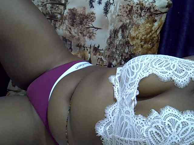 Sexymummy1 webcam