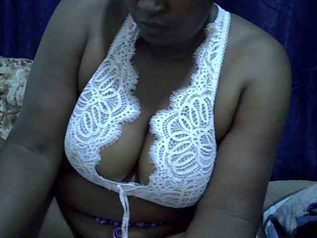Sexymummy1 webcam