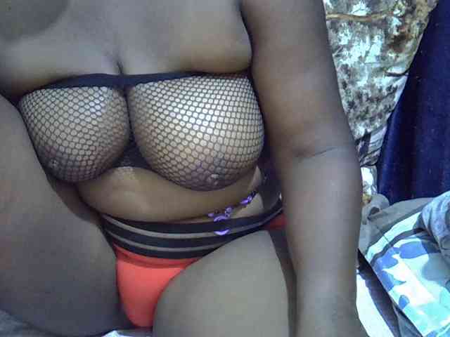 Sexymummy1 webcam