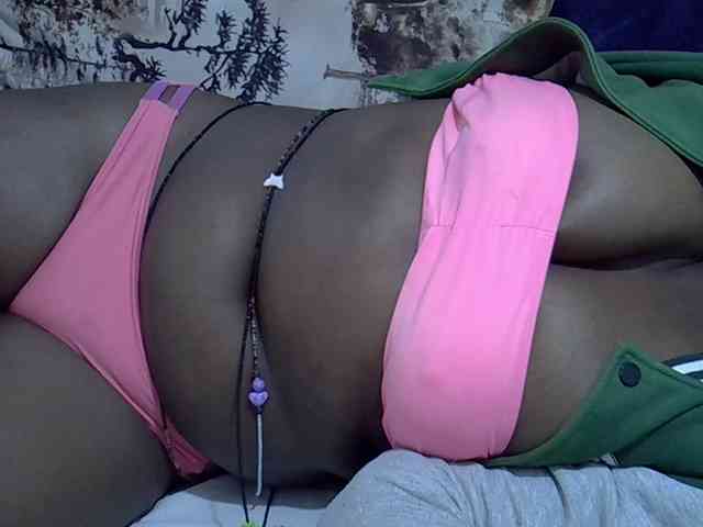 Sexymummy1 webcam