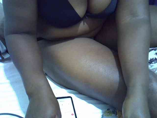 Sexymummy1 webcam