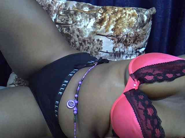 Sexymummy1 webcam
