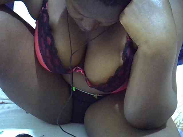 Sexymummy1 webcam