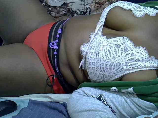 Sexymummy1 webcam
