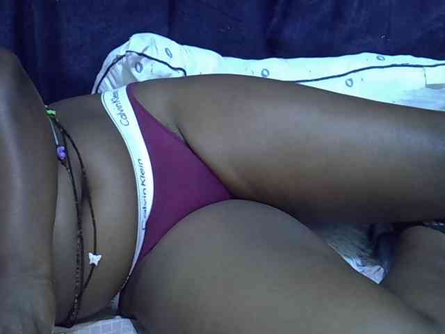 Sexymummy1 webcam