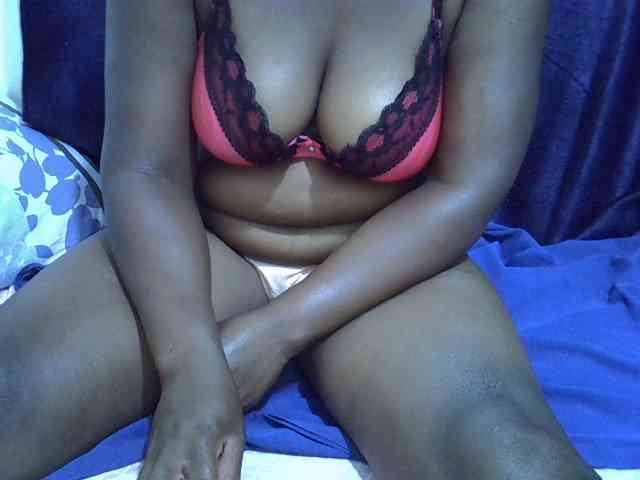 Sexymummy1 webcam