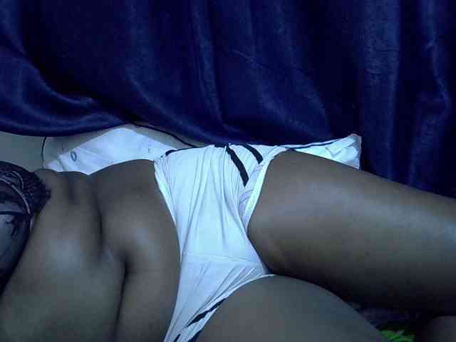 Sexymummy1 webcam