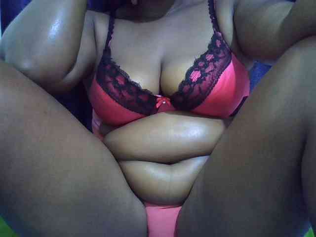 Sexymummy1 webcam
