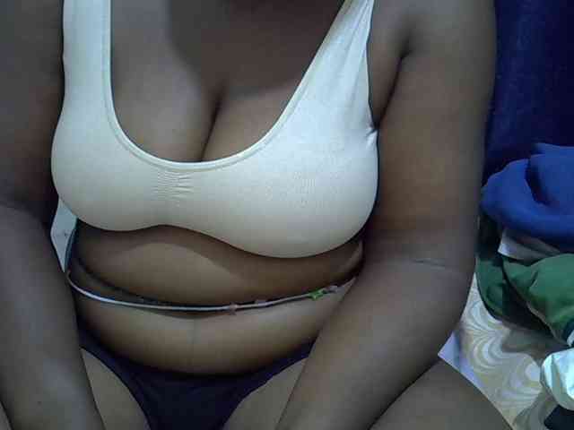 Sexymummy1 webcam