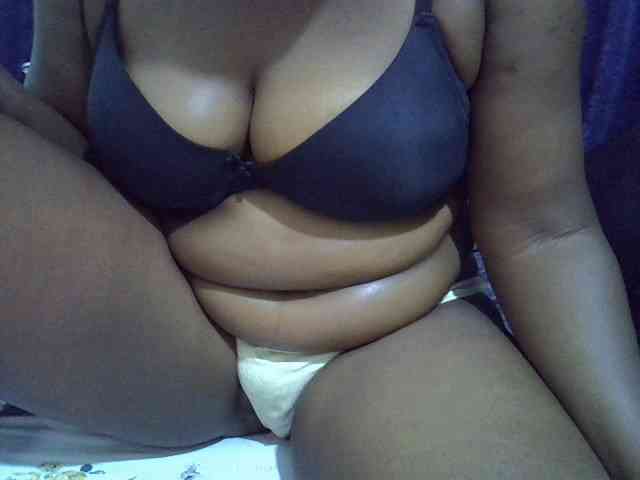 Sexymummy1 webcam