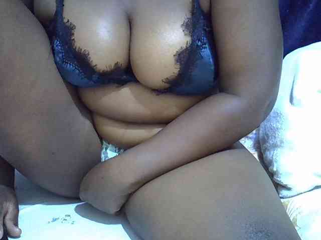 Sexymummy1 webcam