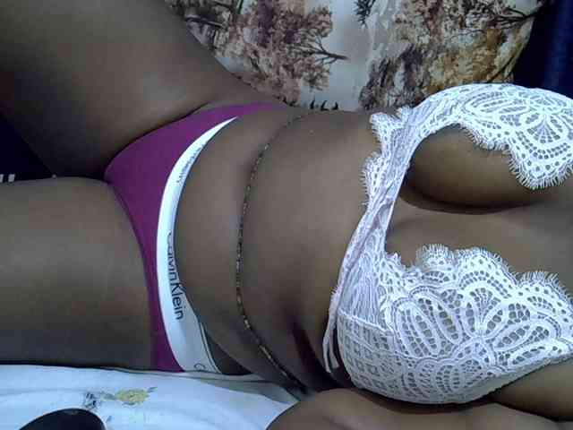 Sexymummy1 webcam