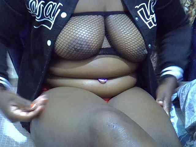 Sexymummy1 webcam