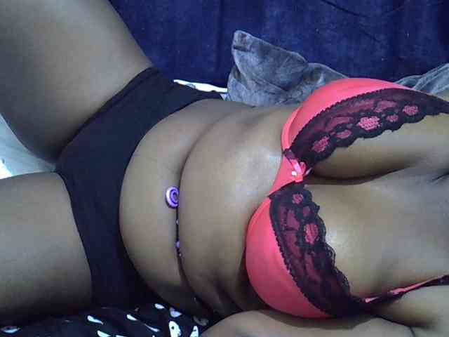 Sexymummy1 webcam