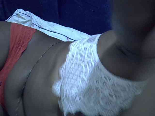 Sexymummy1 webcam
