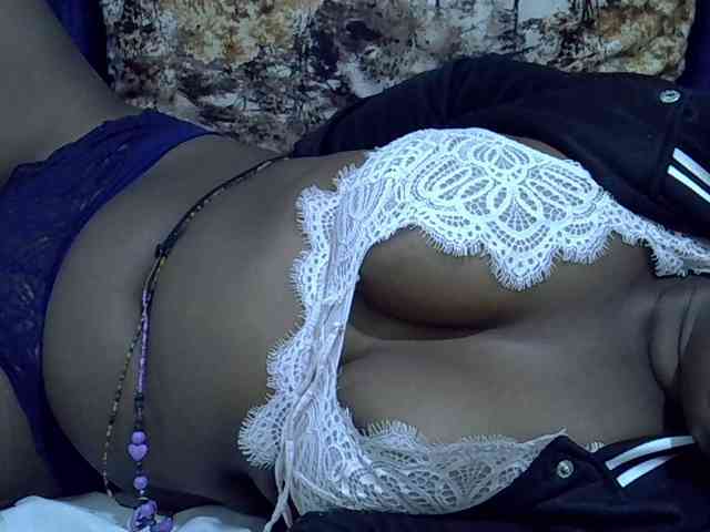 Sexymummy1 webcam