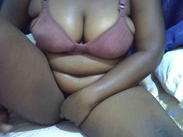 Sexymummy1 webcam