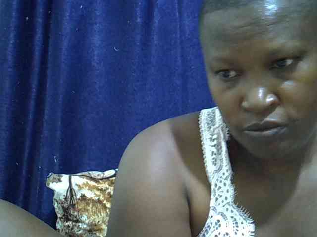 Sexymummy1 webcam
