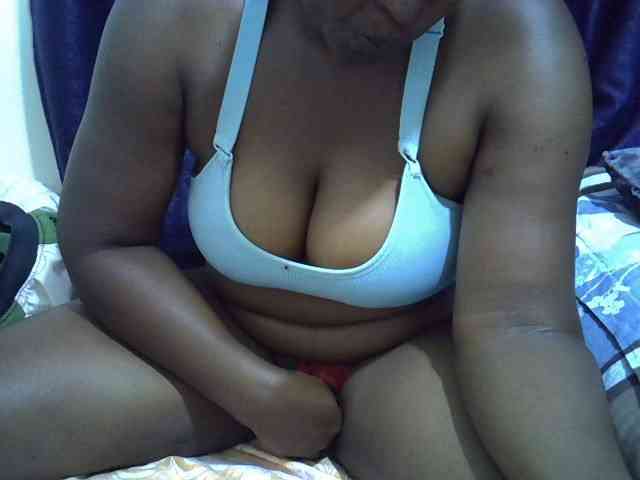 Sexymummy1 webcam