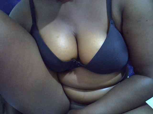 Sexymummy1 webcam